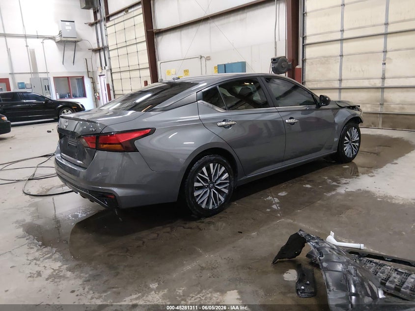 Vin: 1n4bl4dv4rn370645, lot: 45779135, nissan altima sv fwd 20244