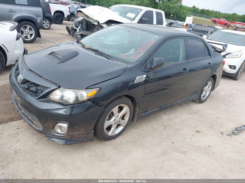 2012 Toyota Corolla 1.8 S black Lot 111045281314 Vin 5YFBU4EE4CP032940