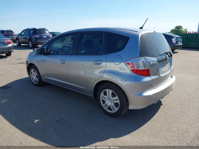 2009 Honda Fit VIN: JHMGE88229S005740 Lot: 45281365