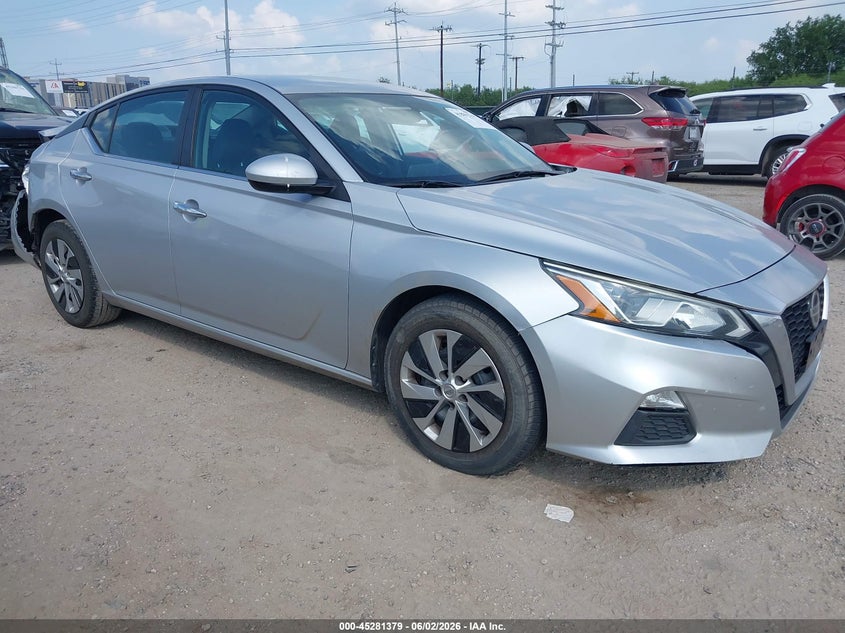 2020 Nissan Altima