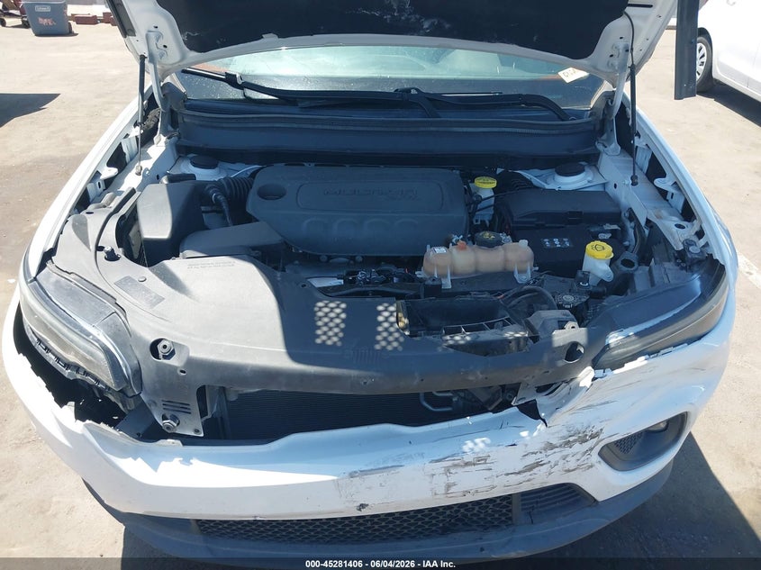 2020 Jeep Cherokee Latitude Plus 4X4 VIN: 1C4PJMLB5LD610196 Lot: 45281406