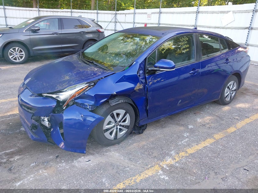 Vin: jtdkarfu0h3529026, lot: 45779272, toyota prius four 20172