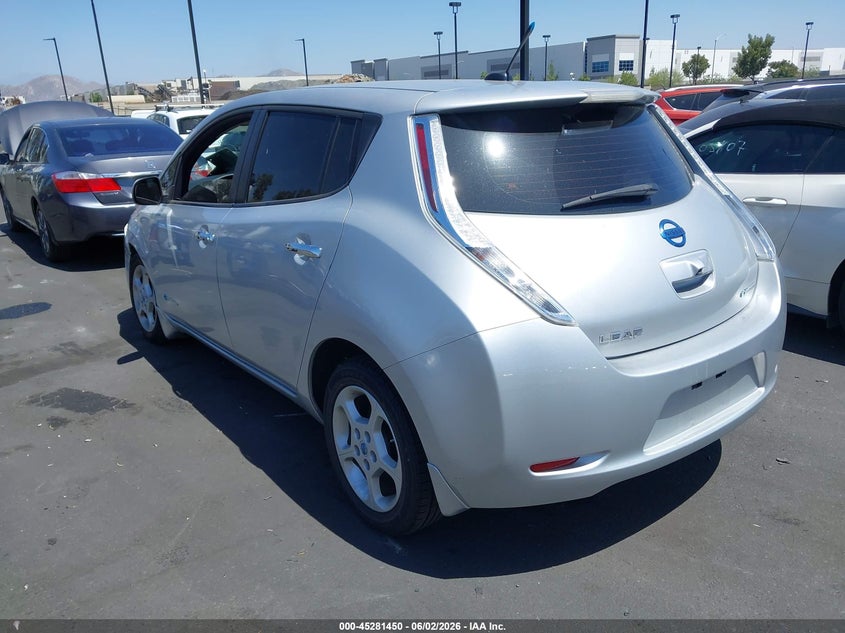 Vin: 1n4az0cpxdc413427, lot: 45779274, nissan leaf sv 20133