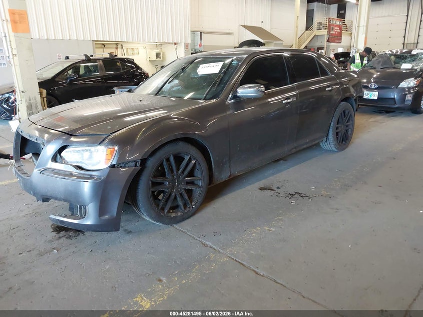 Vin: 2c3ccaet7dh513166, lot: 45779319, chrysler 300c 20132