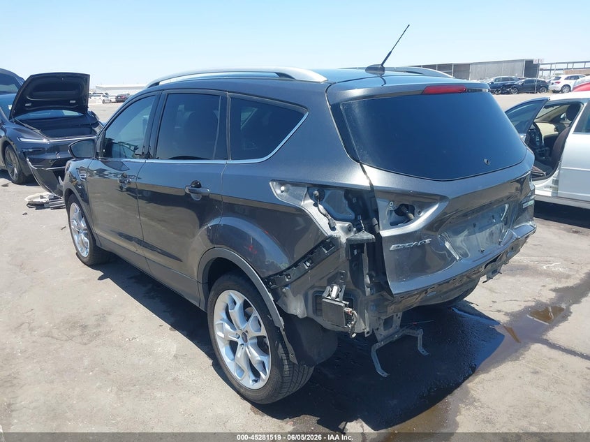 Vin: 1fmcu0j9xfub07407, lot: 45779343, ford escape titanium 20153
