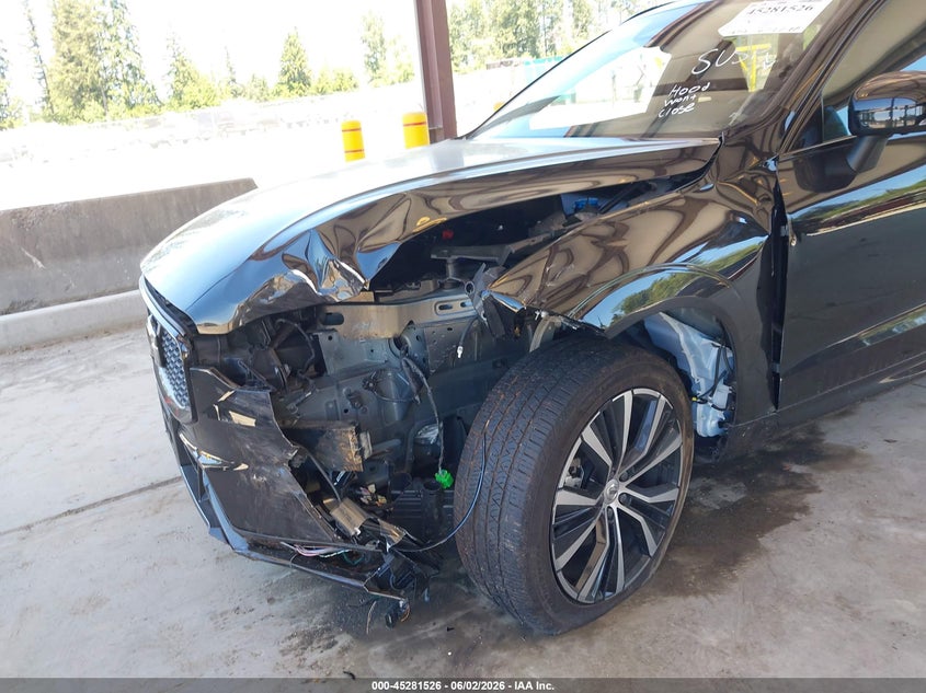 2024 Volvo Xc60 B5 Plus Dark Theme VIN: YV4L12RL0R1855997 Lot: 45281526