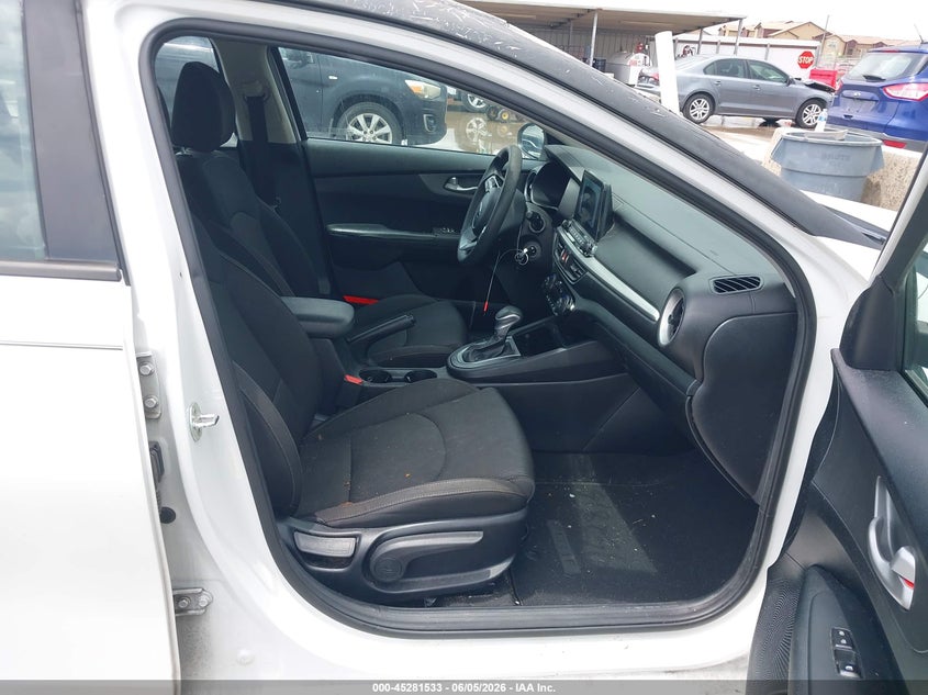 KIA FORTE 2019 VIN 3KPF24AD4KE055817