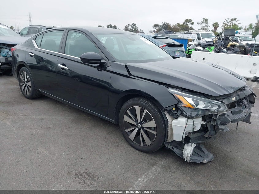 2021 NISSAN ALTIMA auction photo 1