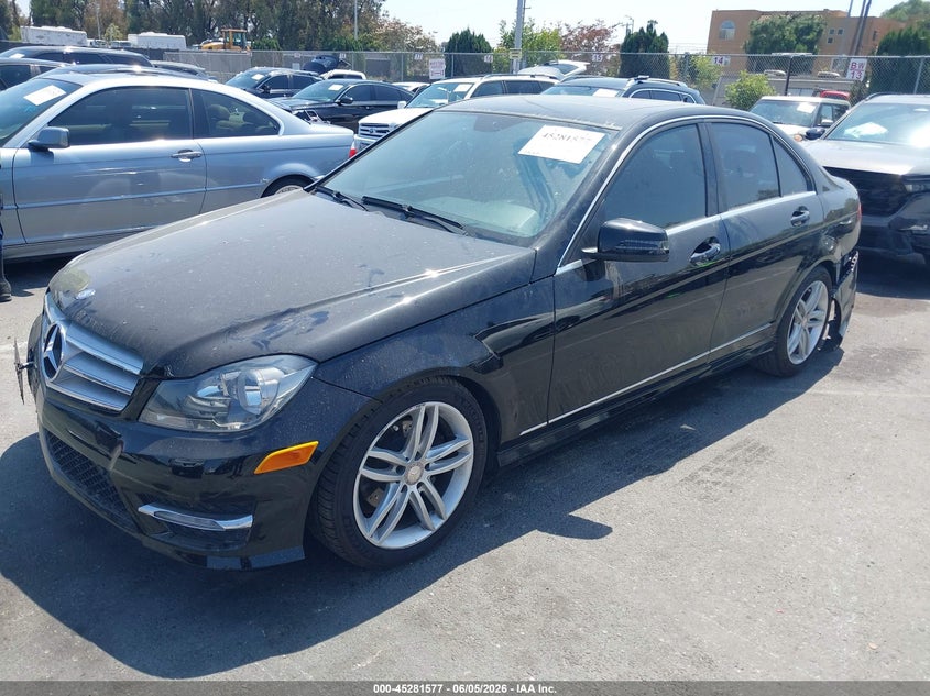 Vin: wddgf8bb3cr214786, lot: 45779401, mercedes-benz c 300 sport 4matic 20122