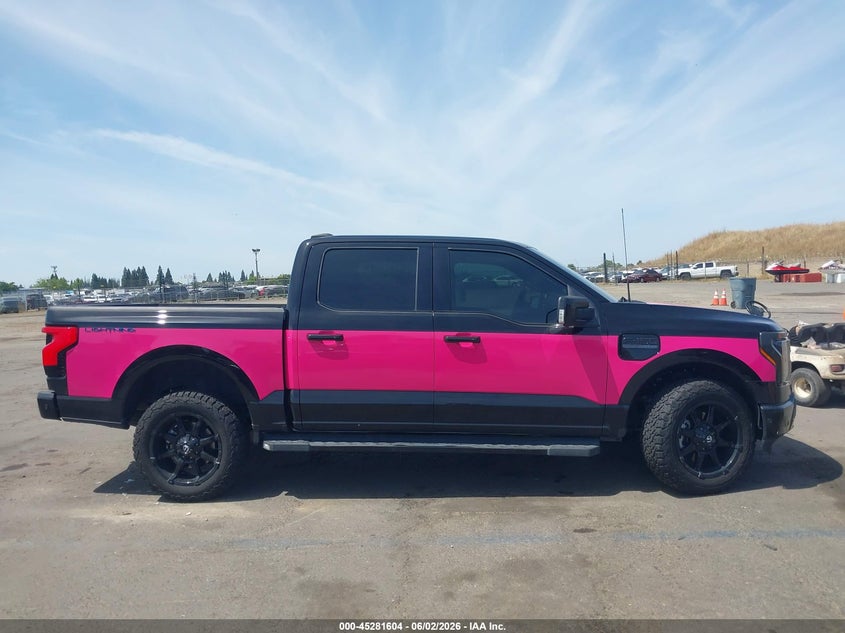 2022 Ford F-150 Lightning Lariat VIN: 1FTVW1EV3NWG13913 Lot: 45281604
