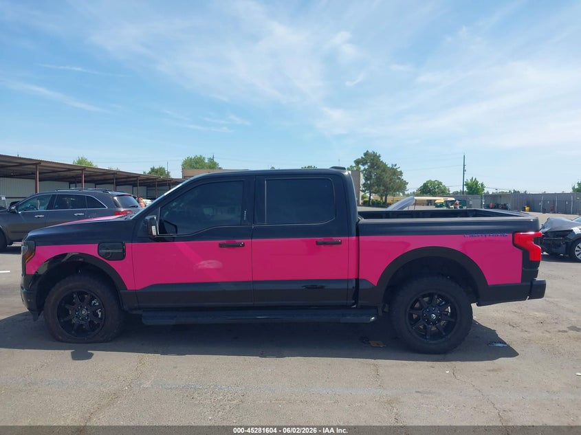 2022 Ford F-150 Lightning Lariat VIN: 1FTVW1EV3NWG13913 Lot: 45281604