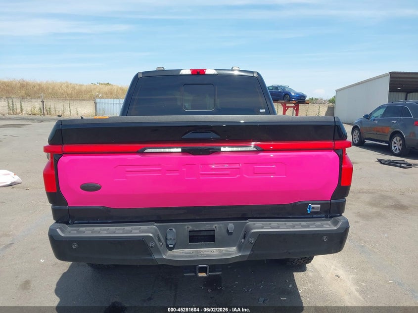 2022 Ford F-150 Lightning Lariat VIN: 1FTVW1EV3NWG13913 Lot: 45281604