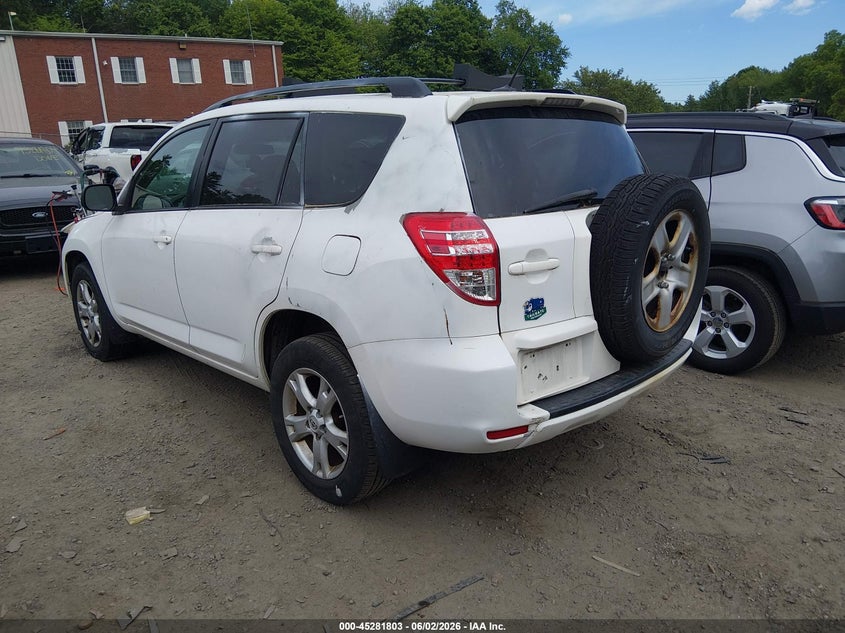 2011 TOYOTA RAV4 auction photo 3