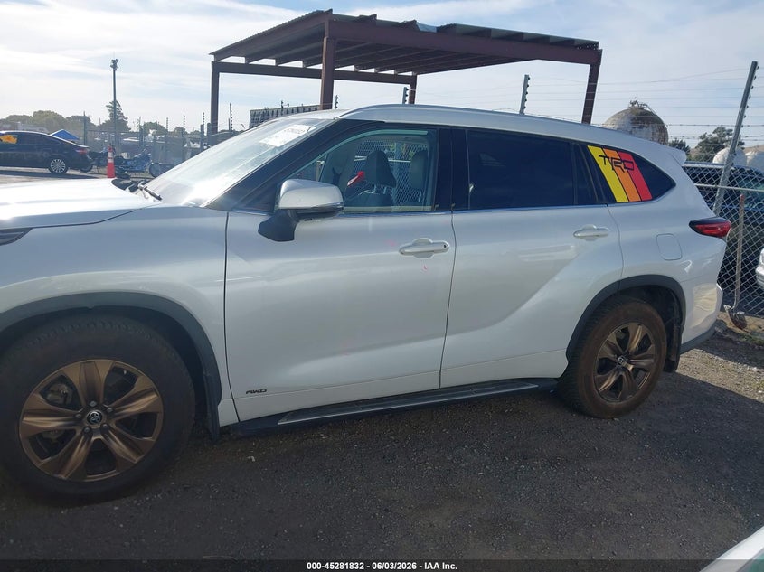 2022 Toyota Highlander Hybrid Xle Bronze Edition VIN: 5TDABRCH1NS554009 Lot: 45281832