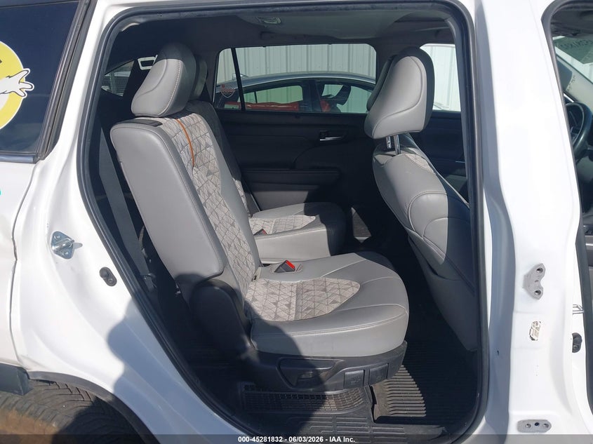 2022 Toyota Highlander Hybrid Xle Bronze Edition VIN: 5TDABRCH1NS554009 Lot: 45281832