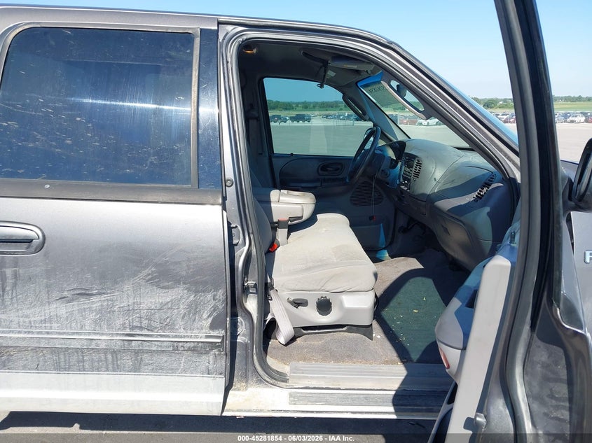 2003 FORD F-150 TRUCK 5.4L V-8 260HP