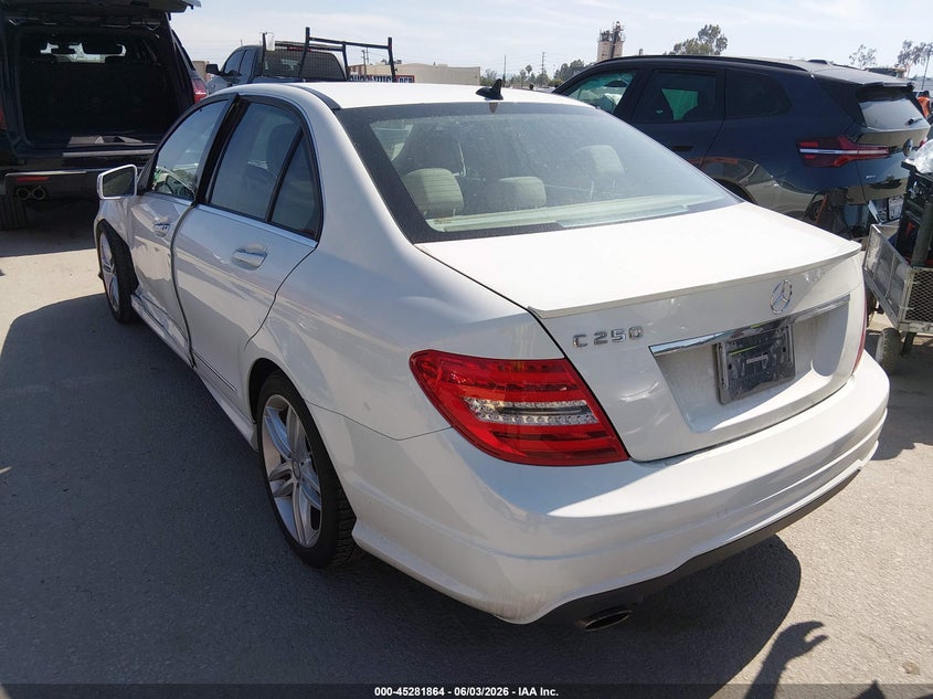Vin: wddgf4hb8cr236265, lot: 45779688, mercedes-benz c 250 luxury/sport 20123