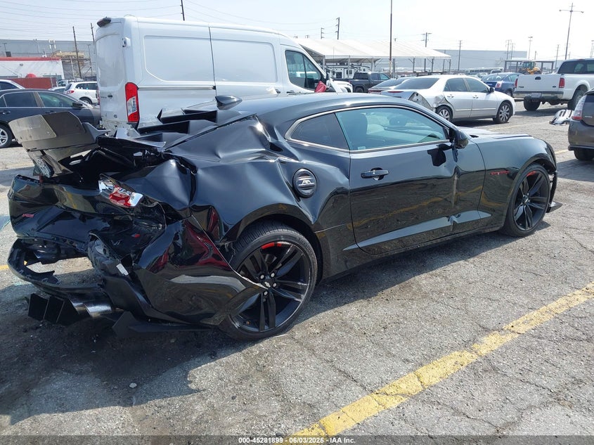Vin: 1g1fd1rs3j0174633, lot: 45779723, chevrolet camaro 2lt 20184