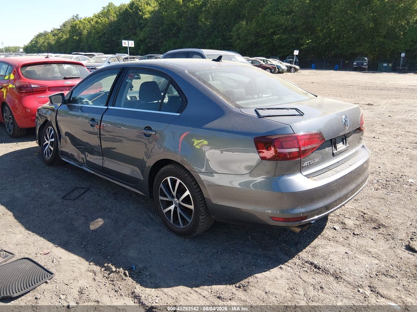 Vin: 3vwb67aj5jm204375, lot: 45779978, volkswagen jetta 1.4t se/1.4t wolfsburg edition 20183