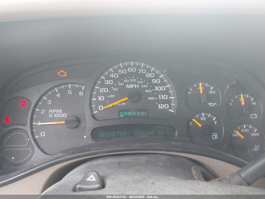 2005 CHEVROLET SUBURBAN 1500 auction photo 7
