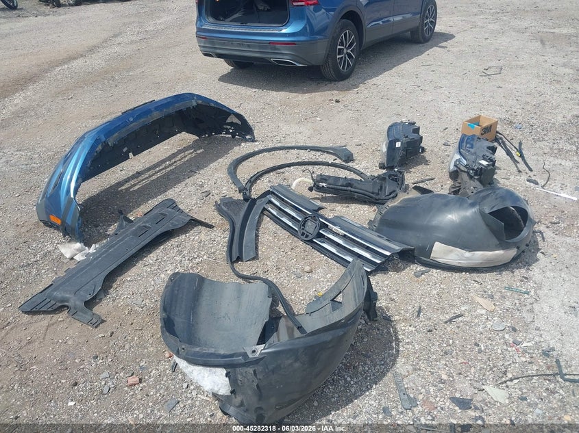 2019 Volkswagen Tiguan 2.0T Se/2.0T Sel/2.0T Sel R-Line/2.0T Sel R-Line Black VIN: 3VV3B7AX9KM013987 Lot: 45282318