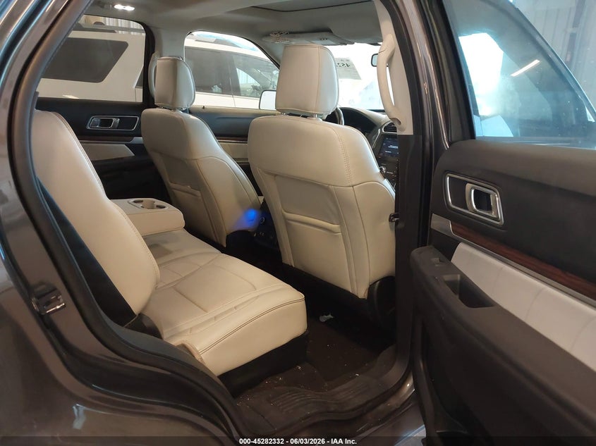 FORD EXPLORER 2019 VIN 1FM5K8F80KGB00553