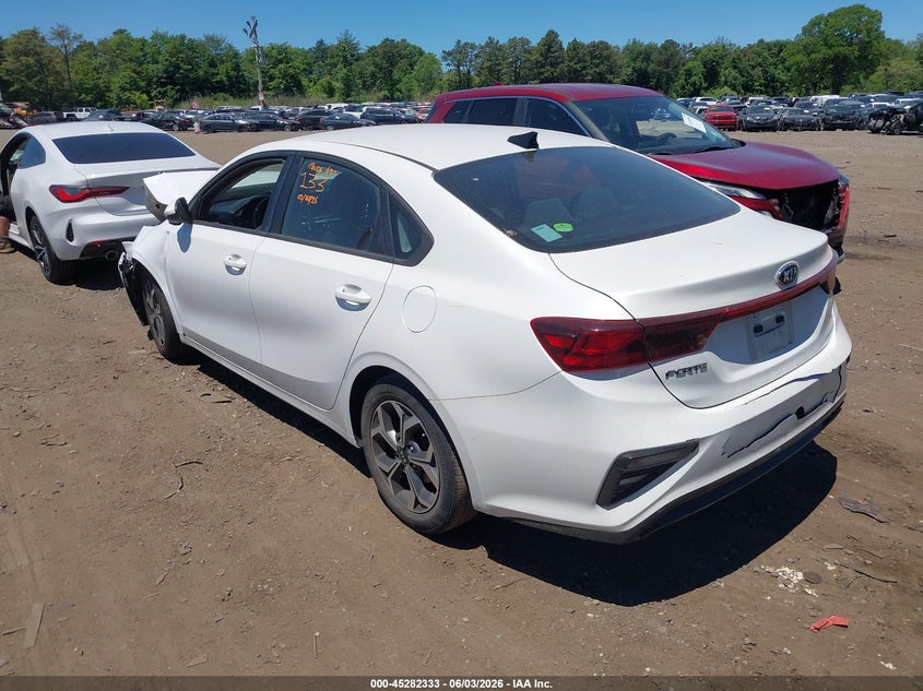 Vin: 3kpf24ad9me302607, lot: 45780169, kia forte lxs 20213