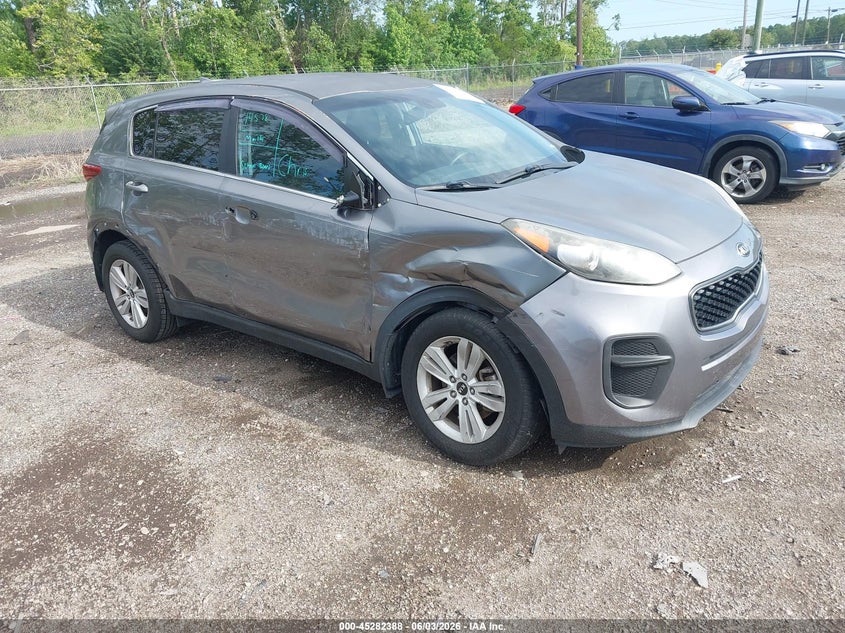Vin: kndpm3ac5h7083943, lot: 45780224, kia sportage lx 2017 img_1