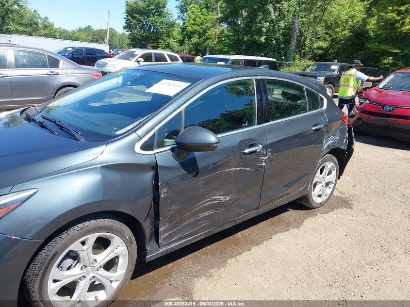 2018 Chevrolet Cruze Premier Auto VIN: 3G1BF6SM9JS565893 Lot: 45282415