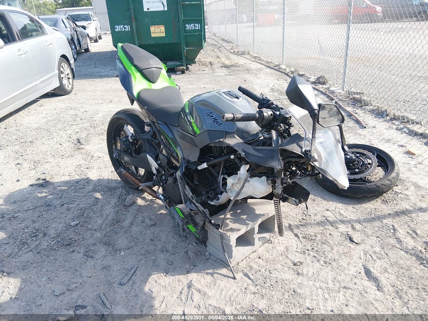 2019 Kawasaki Ex400 VIN: JKAEXKG13KDA31442 Lot: 45282501