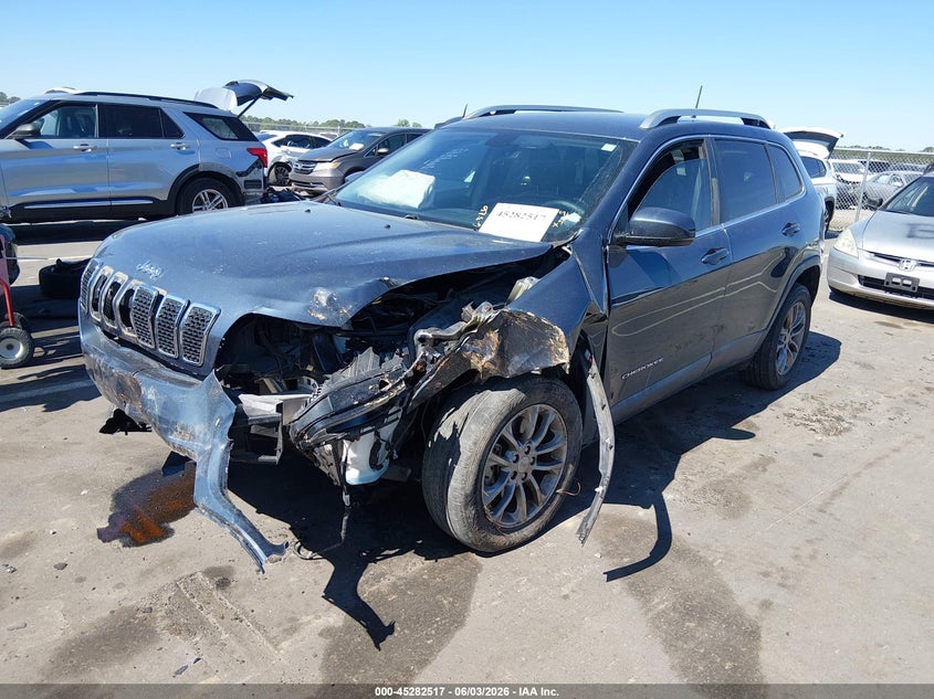 2019 JEEP CHEROKEE auction photo 2