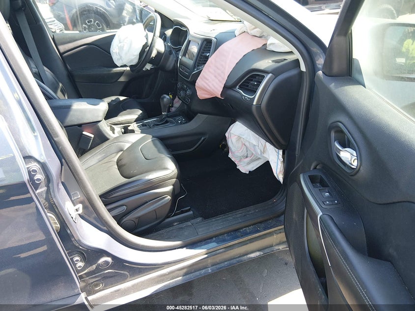 2019 JEEP CHEROKEE auction photo 5