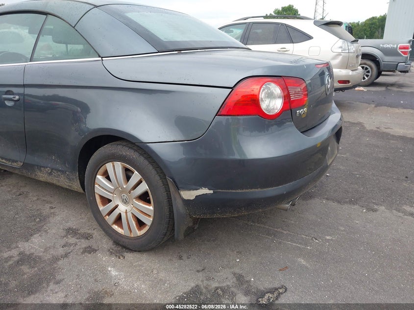 2008 Volkswagen Eos Komfort/Turbo VIN: WVWAA71F48V039380 Lot: 45282522