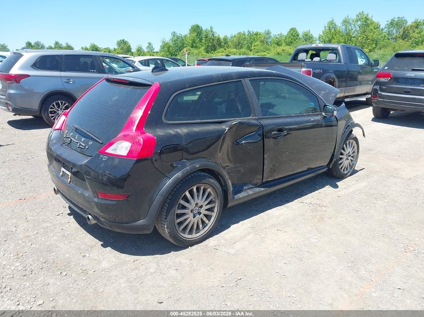 Vin: yv1672mkxb2224052, lot: 45780361, volvo c30 t5/t5 r-design 20114