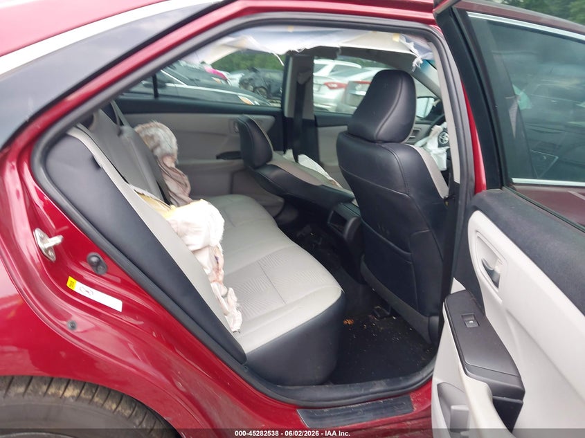 2016 TOYOTA CAMRY auction photo 8