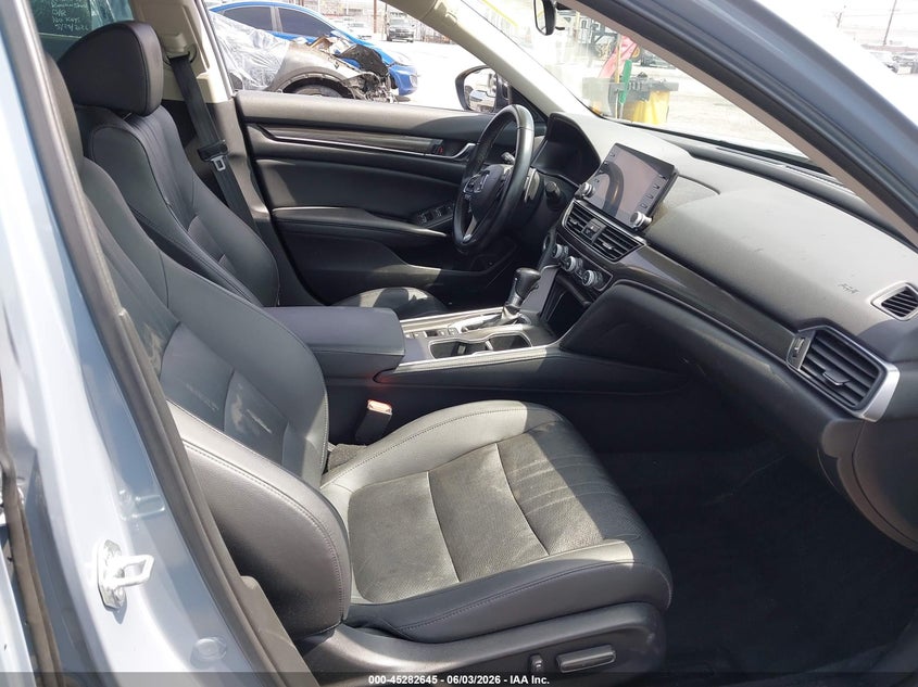 2022 HONDA ACCORD auction photo 5