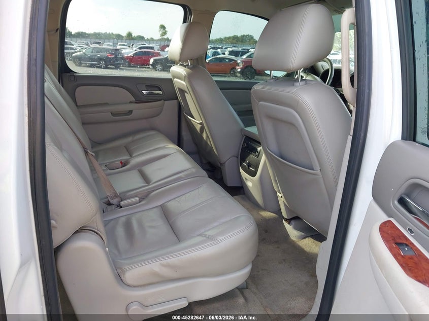 2011 Chevrolet Suburban 1500 Lt1 VIN: 1GNSCJE09BR164951 Lot: 45282647