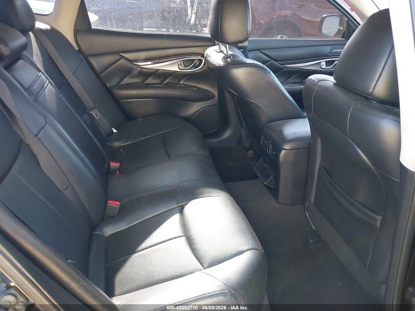 2015 Infiniti Q70 3.7X VIN: JN1BY1AR3FM561141 Lot: 45282710