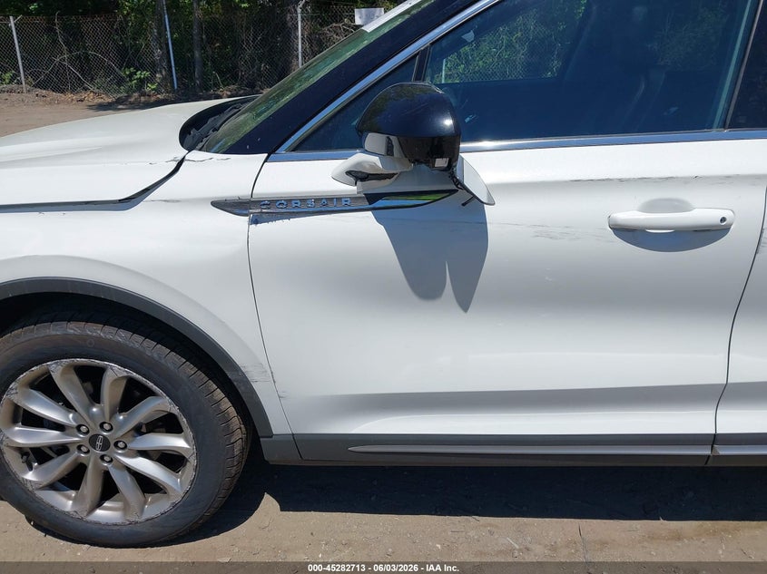 2022 Lincoln Corsair Standard VIN: 5LMCJ1D94NUL28491 Lot: 45282713