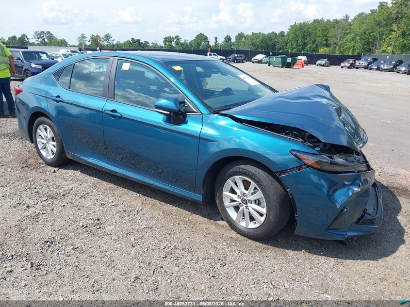 2025 TOYOTA CAMRY auction photo 1