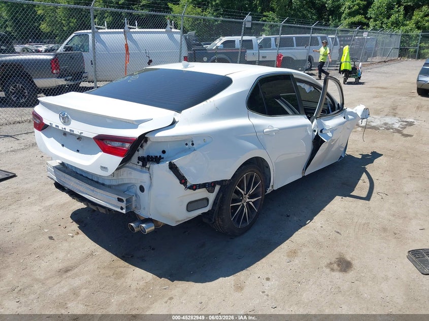 Vin: 4t1g11ak8nu711510, lot: 45780785, toyota camry se 20224