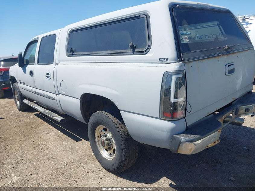 2004 GMC SIERRA 2500HD auction photo 3