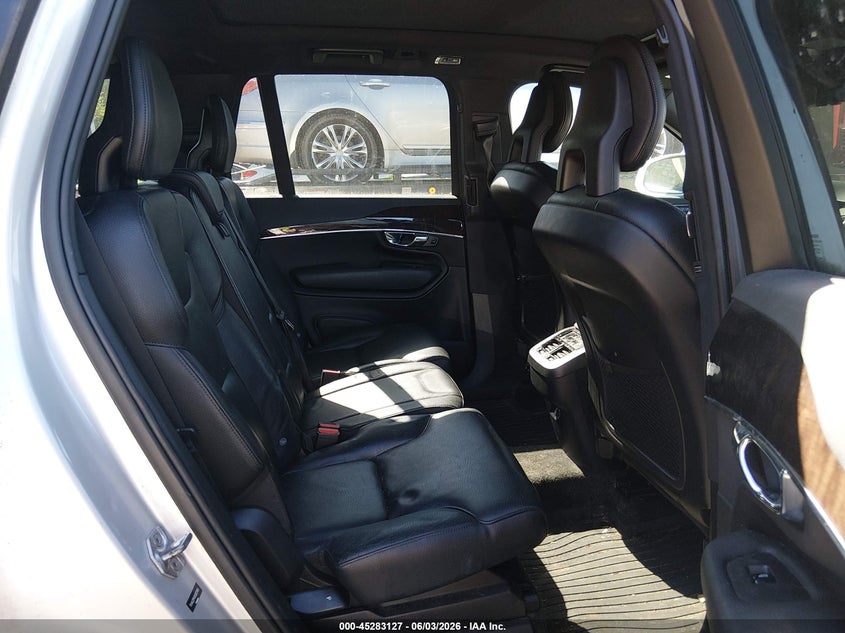 2016 Volvo Xc90 T6 Momentum VIN: YV4A22PK8G1027983 Lot: 45283127