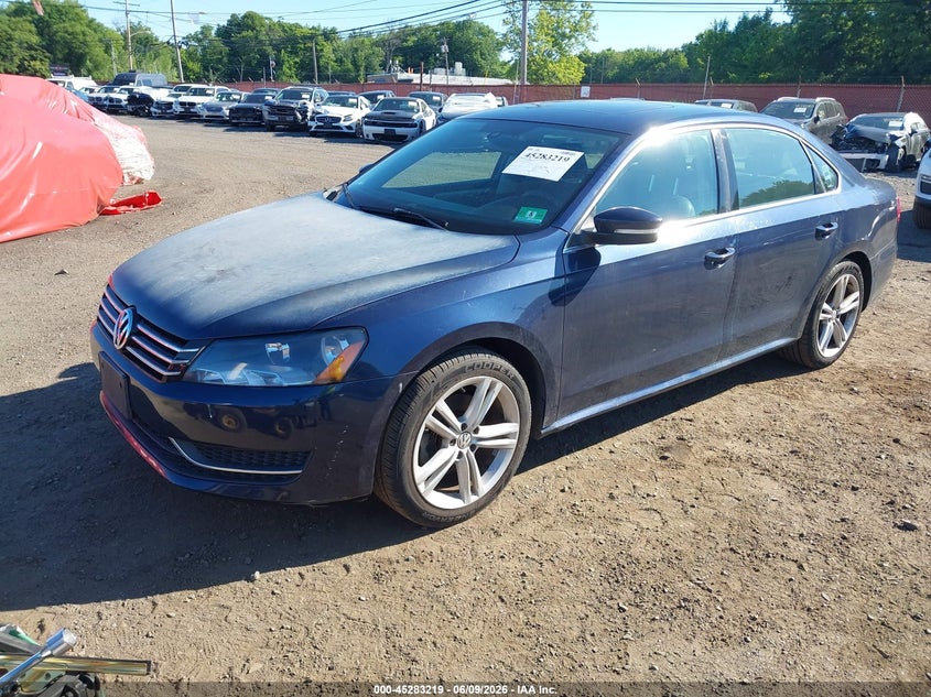 Vin: 1vwbt7a33ec098123, lot: 45781055, volkswagen passat 1.8t se 20142