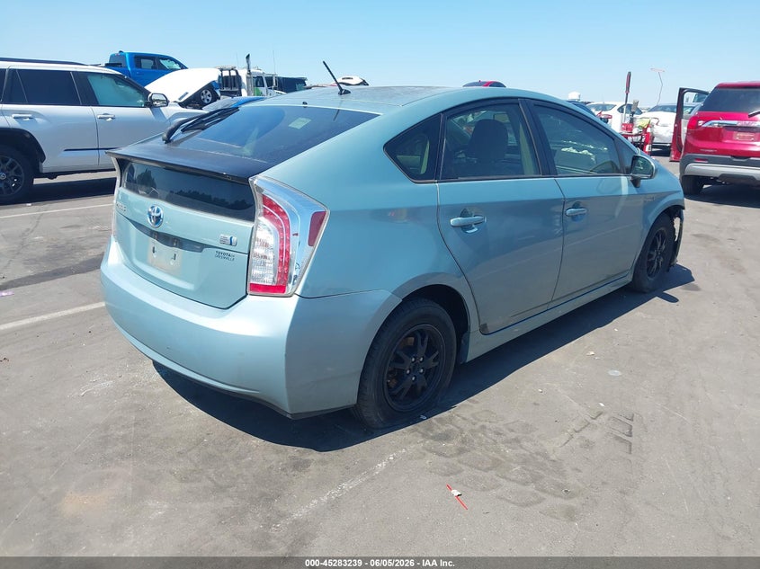 Vin: jtdkn3du7d1650663, lot: 45781075, toyota prius two 20134