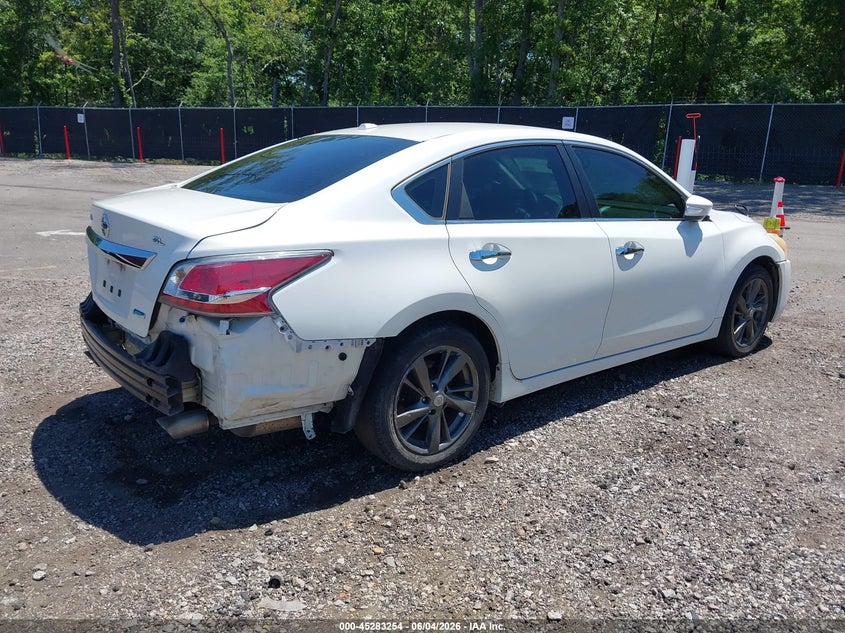 2014 NISSAN ALTIMA auction photo 4