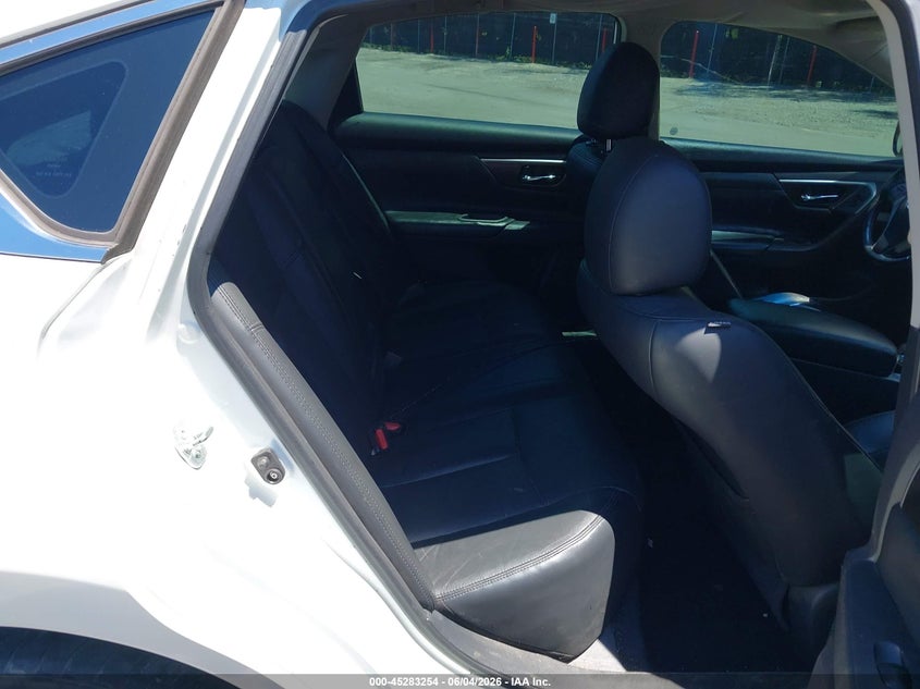 2014 NISSAN ALTIMA auction photo 8