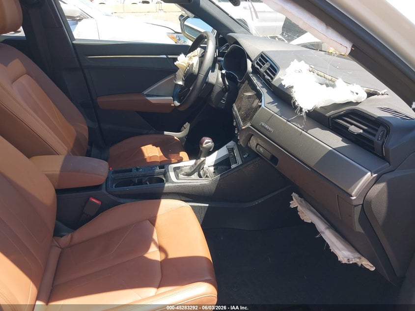 2025 Audi Q3 Premium 45 Tfsi S Line Quattro Tiptronic VIN: WA1DECF37S1092835 Lot: 45283292