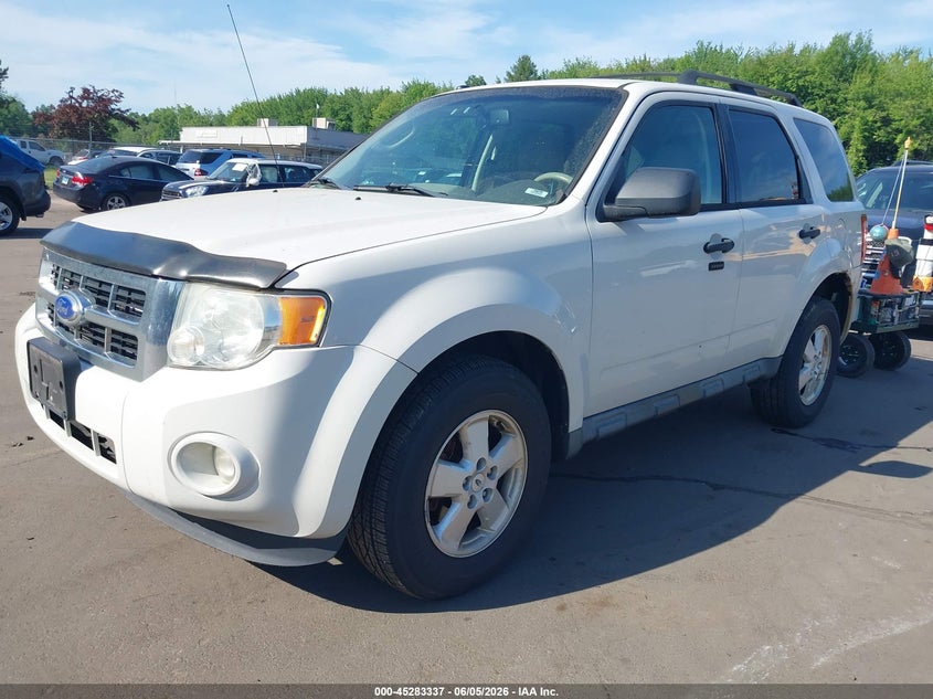 Vin: 1fmcu9d72cka26634, lot: 45781173, ford escape xlt 20122