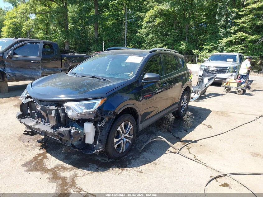 Vin: jtmbfrev3hj116427, lot: 45781503, toyota rav4 le 20172